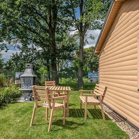 Summer House By The Sea With Bbq Świerzno