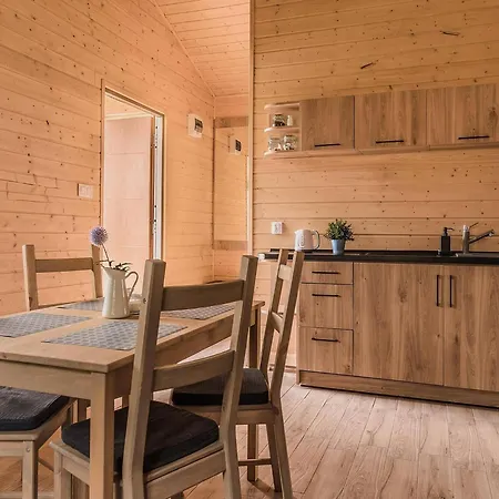 Summer House By The Sea With Bbq Nyaraló *