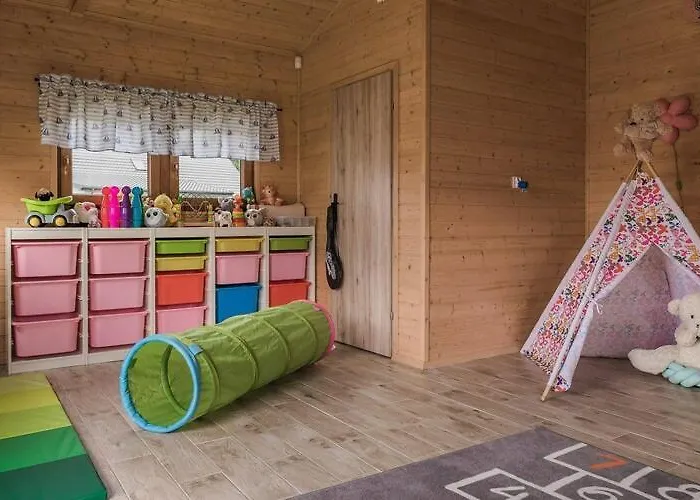 Summer House By The Sea With Bbq Świerzno